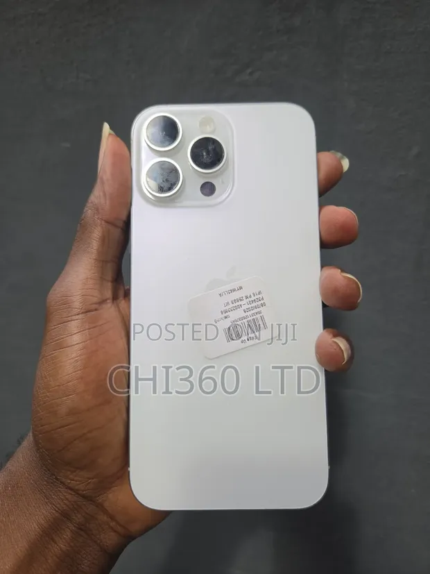 Apple iPhone 16 Pro Max 256GB White - 1