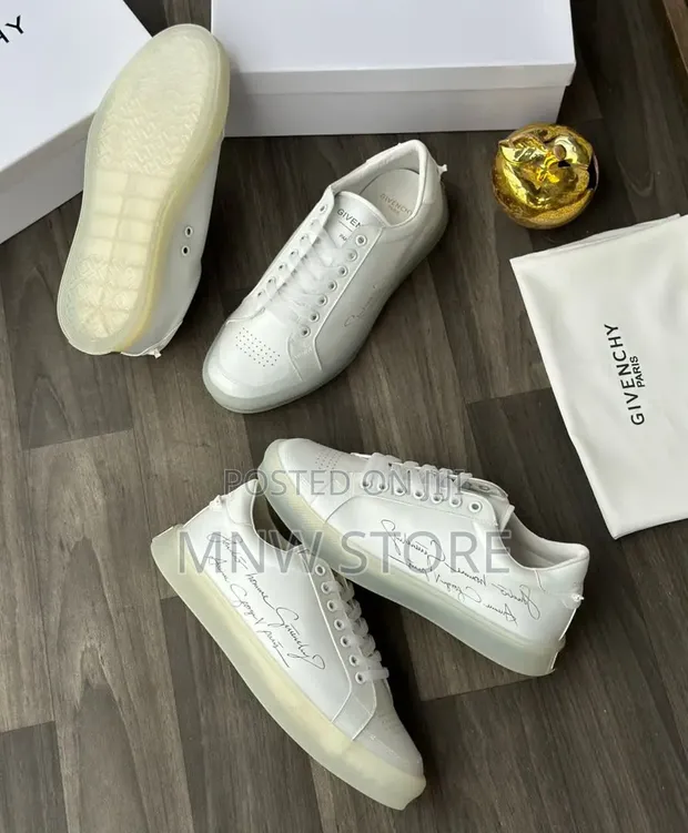 High Quality Givenchy Signature Luxury Sneakers - 1