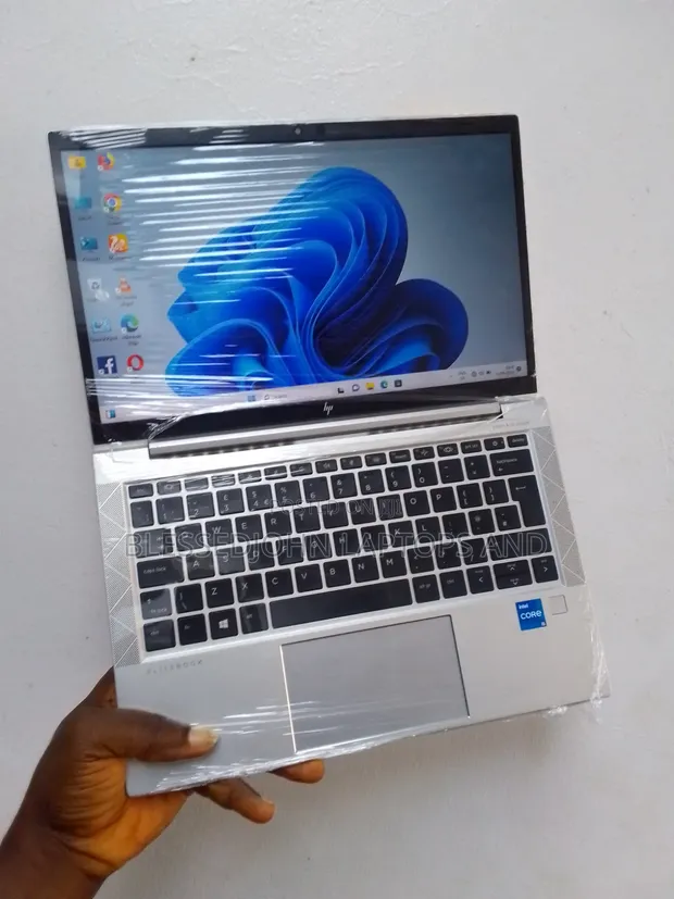 HP EliteBook 830 G8 Laptop - Core i5, 8GB RAM, 256GB SSD - 1