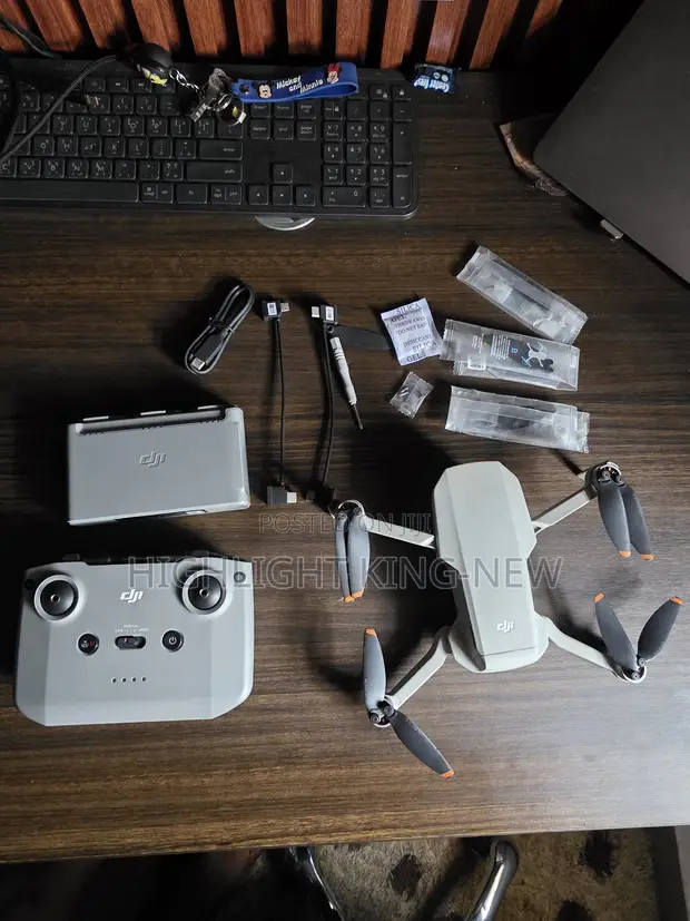 DJI Mini 4K Fly More Combo Drone - 1