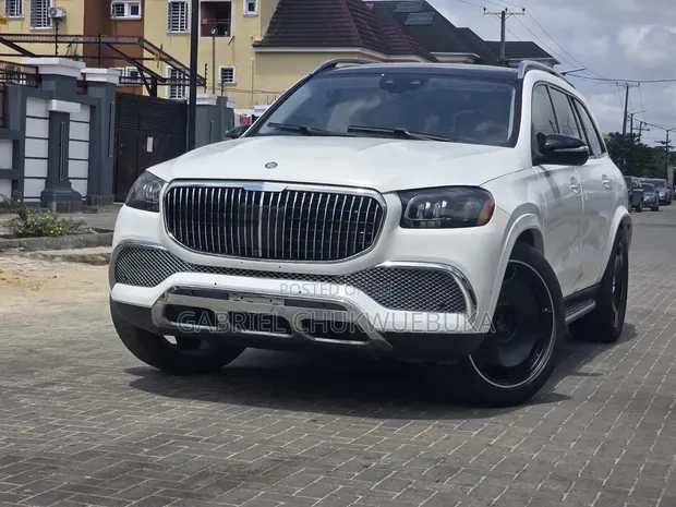 Mercedes-Benz GLS 400d 2022 White - 1