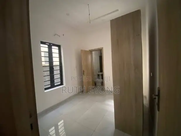 4 Bedroom Duplex for Rent, Orchid Road, Lekki Phase 1 - 1