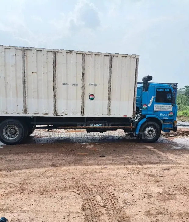 DAF Low-Bed Truck for Hire - 1