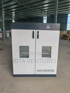 1000L Laboratory Oven - Brand New