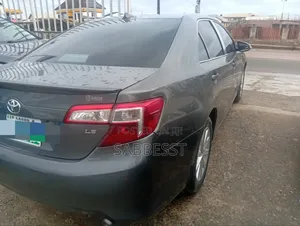 Toyota Camry 2012 Gray