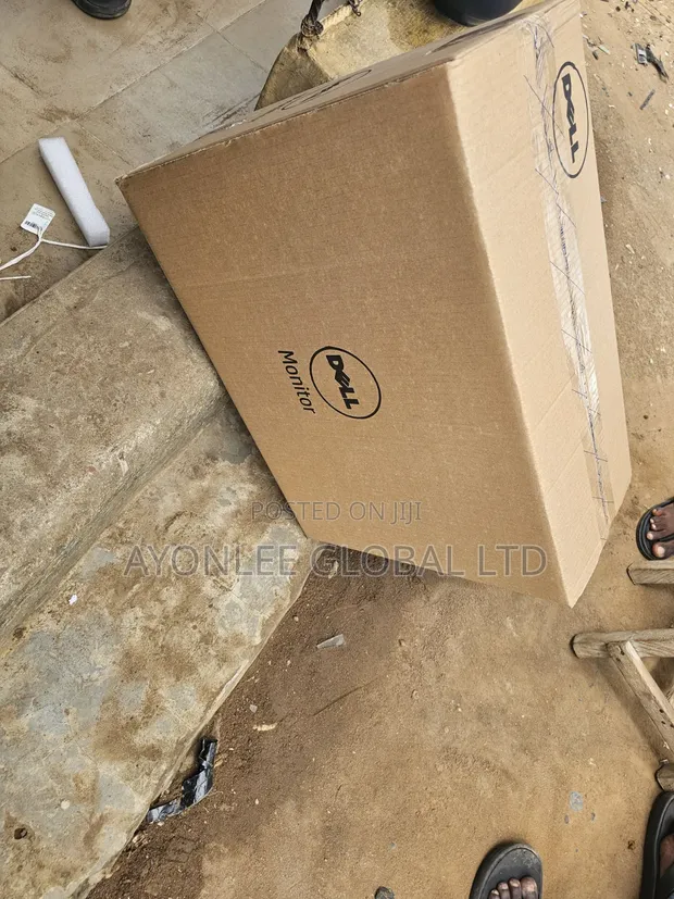 Dell P2419H Frameless Monitor - 1