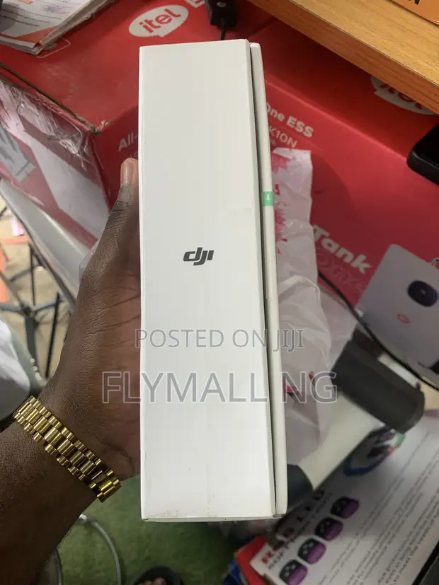 DJI Osmo Mobile 7 Gimbal Stabilizer - 1