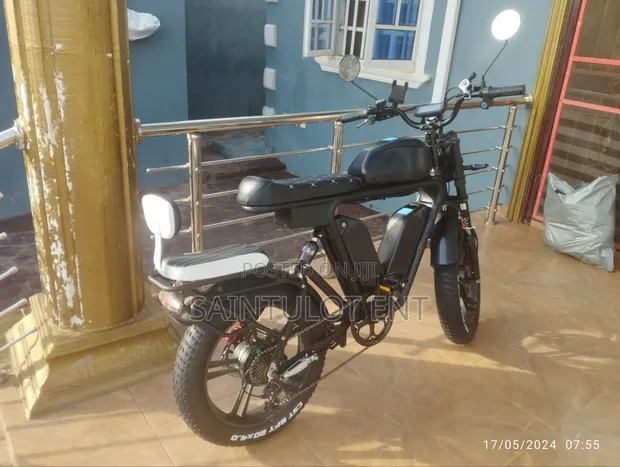 Advanced Electric Motorcycle 2025 Black - 1