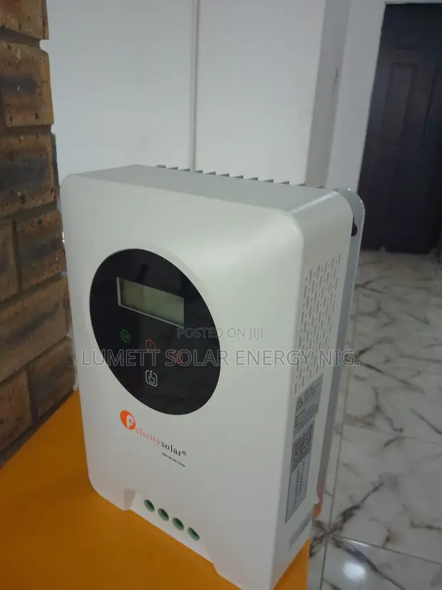 Felicity IVEM 3024 24V 3KVA Inverter - 1