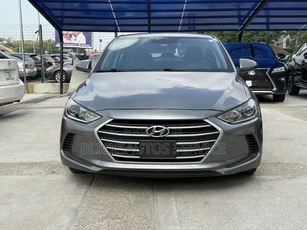 2017 Hyundai Elantra SE Sedan FWD Grey - 1