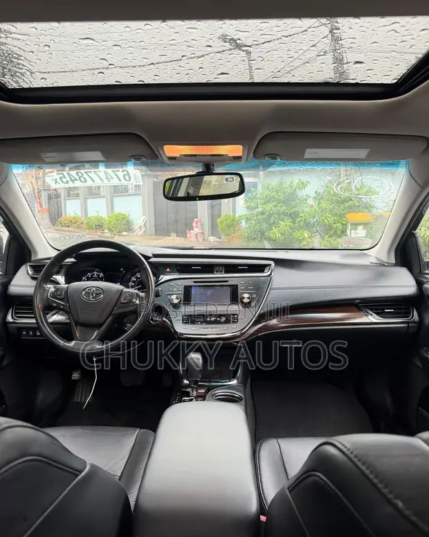 2013 Toyota Avalon XLE Premium Sedan FWD - 1