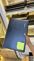 Lenovo Yoga 700 Laptop: 8GB RAM, Intel Core i5, 256GB SSD - 4