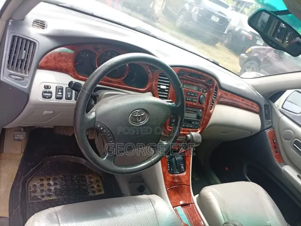 Toyota Highlander 2005 Fari - 1