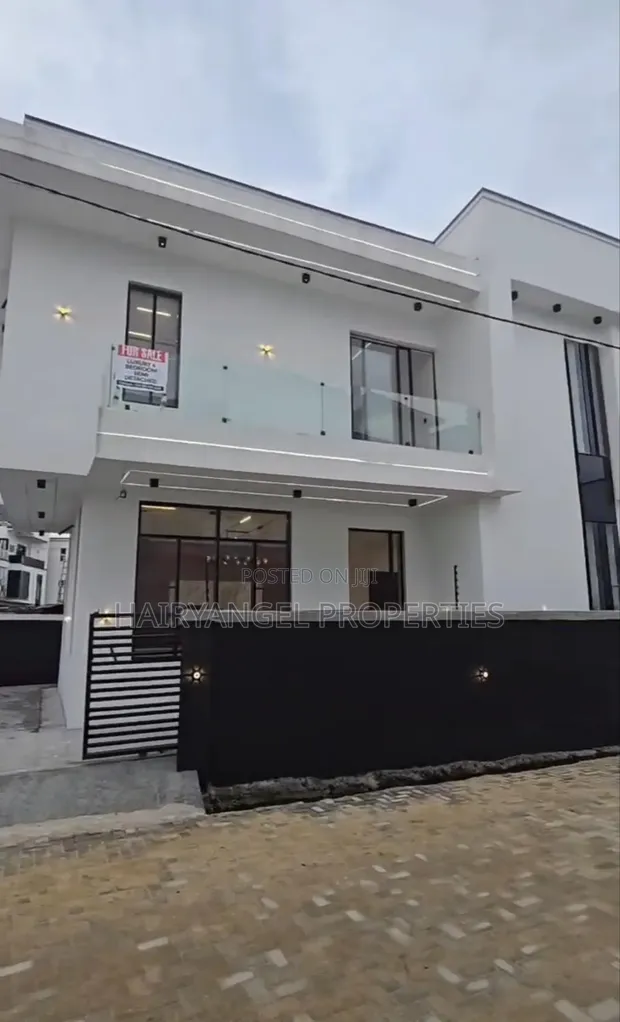4 Bedroom Duplex for Sale in Ado/Ajah, Lagos - 1