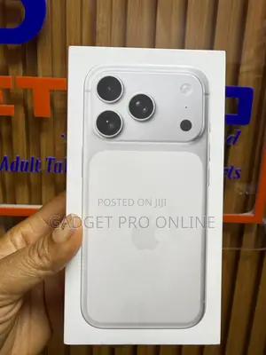 New Apple iPhone 17 Pro 512GB Silver