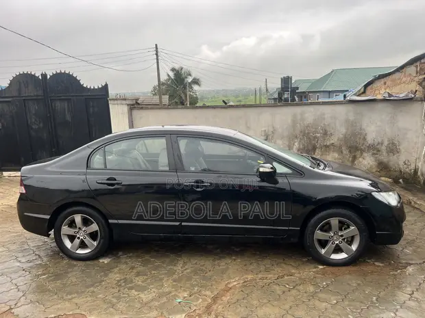Honda Civic 2009 Baki - 1
