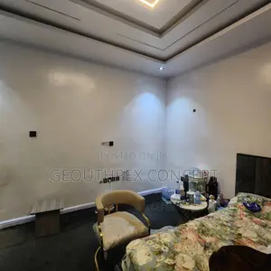 4 Bedroom Bungalow a City Park Estate, Egbeda don siye