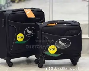 Leaves King Medium Luggage Box/Travel Bag - Black