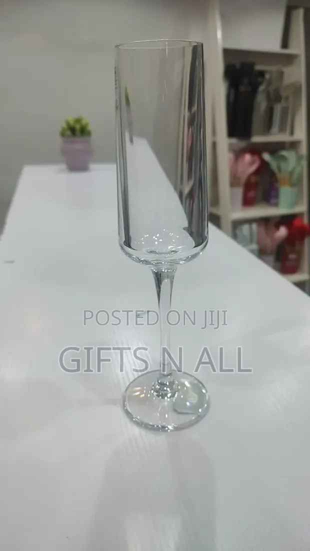 Champagne Flute - Brand New - 1