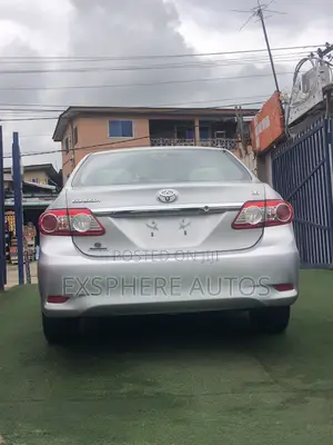 2012 Toyota Corolla LE