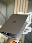 Apple MacBook 2016 8GB RAM 256GB SSHD - 2