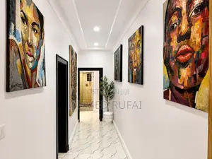 Gidan Kwana Mai Kayatarwa na Bedroom 2 a Wuye