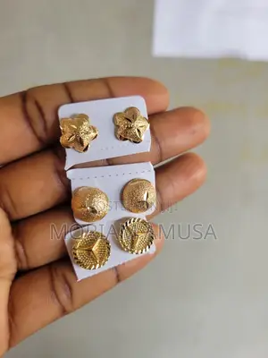 Zuppy Stud Earrings - Gold & Silver