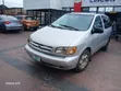 Toyota Sienna 2001 Silver - 2