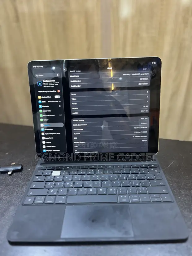 Apple iPad Pro 12.9 (2022) 128GB Black - 1