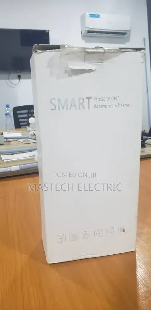 Smart Lock with Camera & Video Intercom - 1