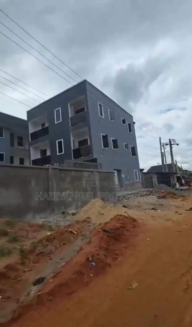 Block of Flats for Sale in Oshimili North - 1