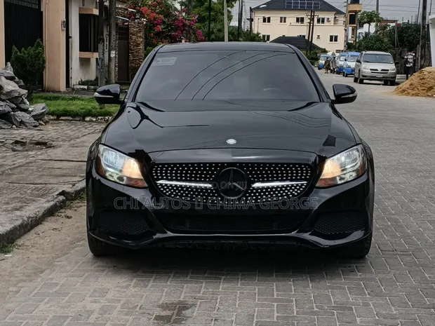 2015 Mercedes-Benz C300 Luxury 4Matic AWD Sedan - 1