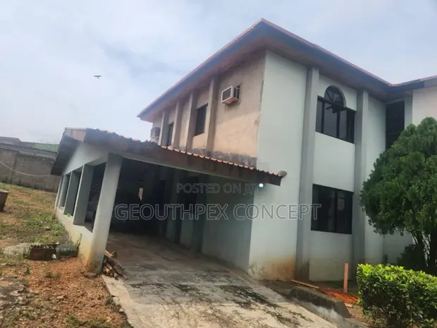 5 Bedroom Duplex a Kan 2000sqm Filin Dadi a Agodi GRA, Ibadan - 1