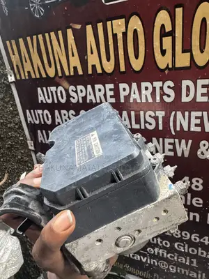 Toyota Corolla 2009-2010 ABS Pump Controller