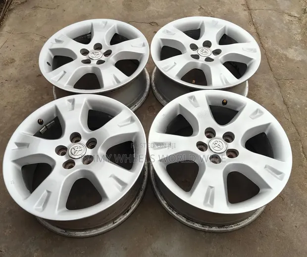 16-inch Factory Fitted Wheels for Toyota Corolla - 1