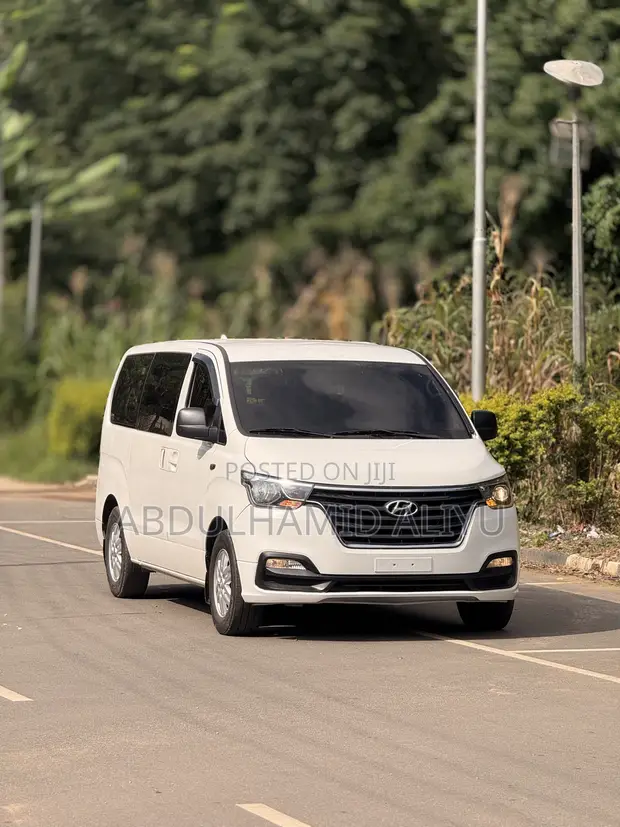 2021 Hyundai H1 Passenger Van - White - 1