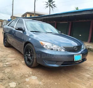 2005 Toyota Camry LE 2.4L Blue
