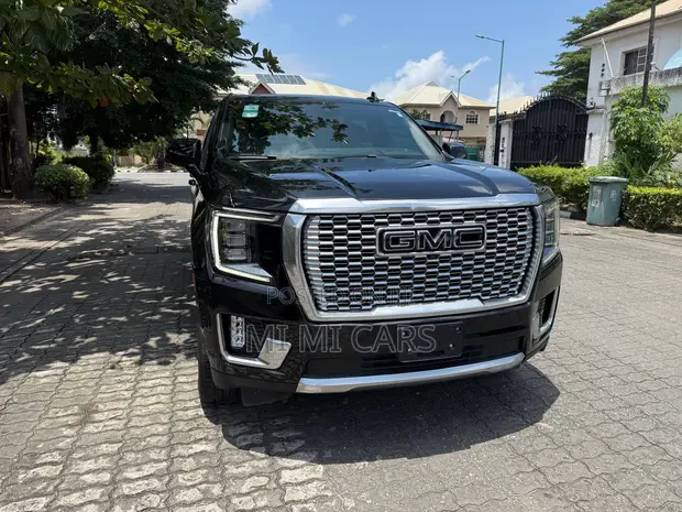 2023 GMC Yukon Denali Ultimate 4WD SUV - 1