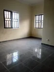 2-Bedroom Block of Flats don haya a FHA, Karu - 3