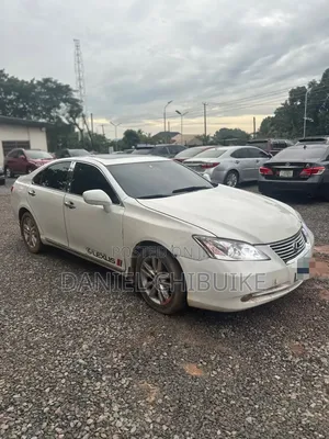 Lexus ES 350 2011 Farar Fari
