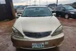 Toyota Camry 2005 Zinariya - 1