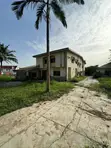 Filin 3435sqm da Tsohuwar Gida Mai Rusawa a Agodi GRA, Ibadan - 3