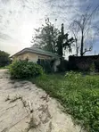 Filin 3435sqm da Tsohuwar Gida Mai Rusawa a Agodi GRA, Ibadan - 4