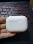 Apple AirPods Pro (1st Gen) - 2