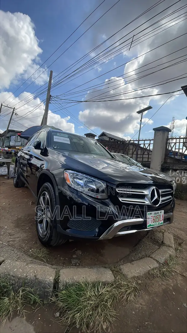 2019 Mercedes-Benz GLC-Class Black - 1