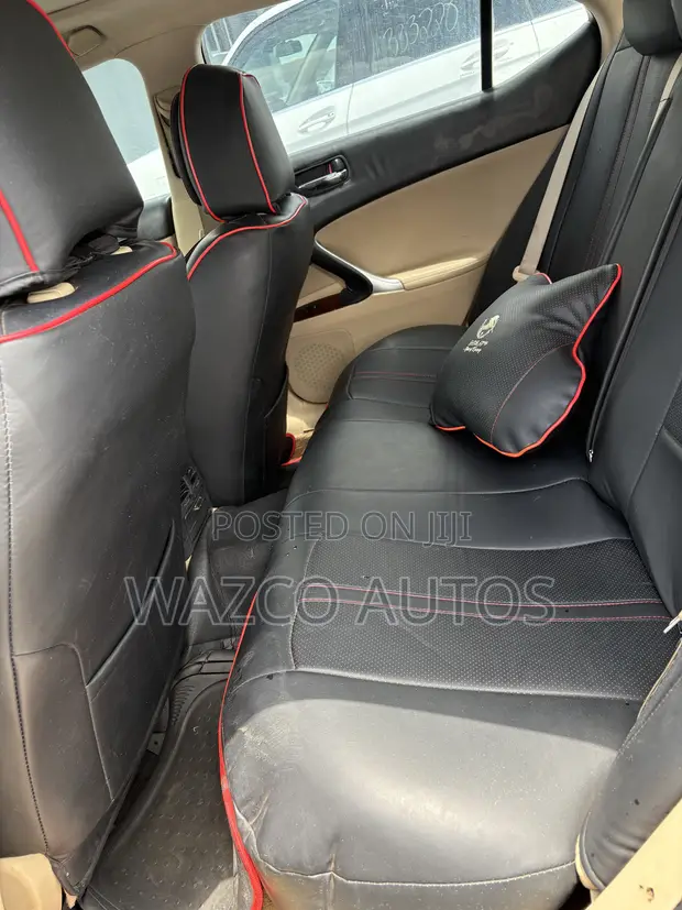 Lexus IS 250 2009 Black - 1