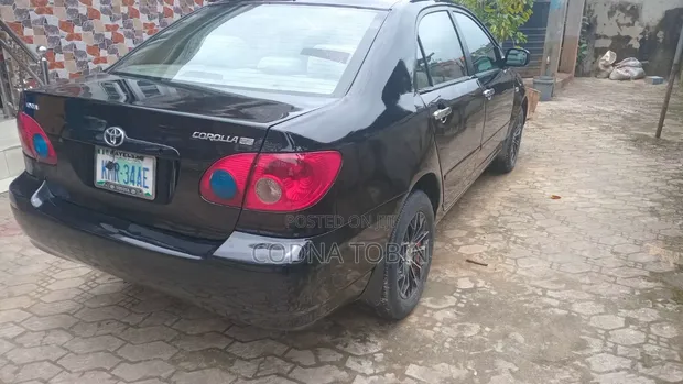 Toyota Corolla CE 2005 Black - 1