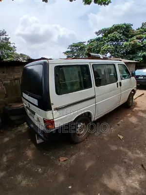 Volkswagen Transporter 1999 Fari