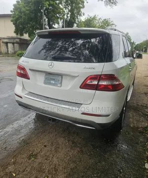 2015 Mercedes-Benz M Class ML350 White