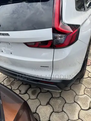 Honda CR-V Hybrid 2024 White